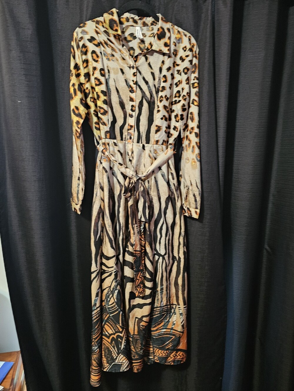 Live 4 Truth Leopard Print Maxi Dress in Tan, Brown & Black M